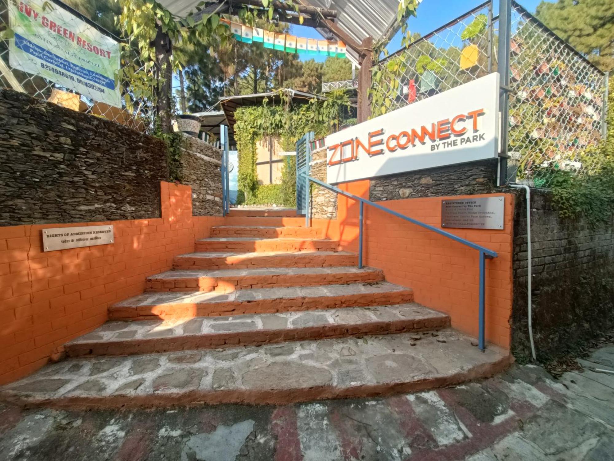 Zone Connect By The Park, Lansdowne Hotel Kültér fotó